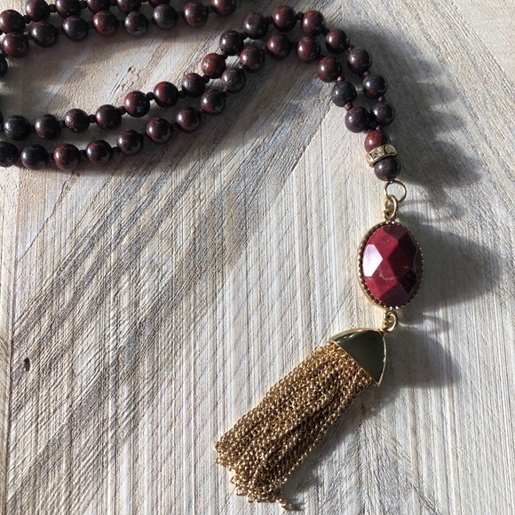 Red Stone Mala with Gold Tassel - Picture 3 of 6